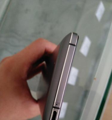 金立M3手机的评测报告（一款性价比高的智能手机）